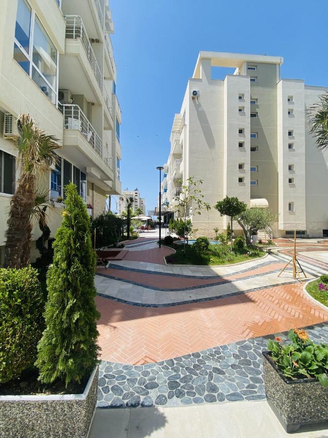 Madernas Bernad Apartment Orikum Exterior photo